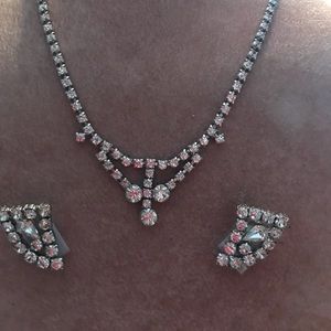 VINTAGE RHINESTONE CHOKER MATCHING CLIP EARRINGS NOS ADJUSTABLE 50'S PRONG SET